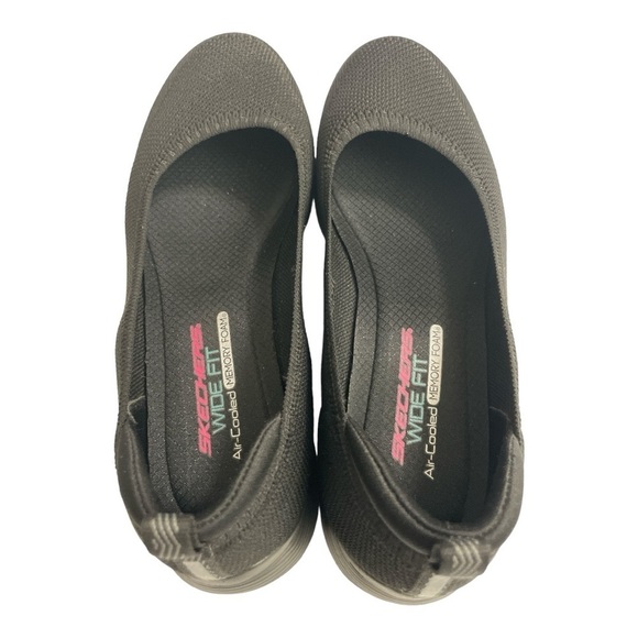SKECHERS Women's Size 9.5
Wide Fit Air-Cooled Memory Foam Black Slippers 104134W - Picture 10 of 13